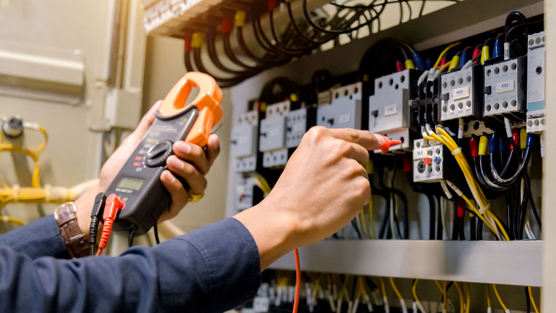 How to Run a Profitable Electrical Service Call – Step 1