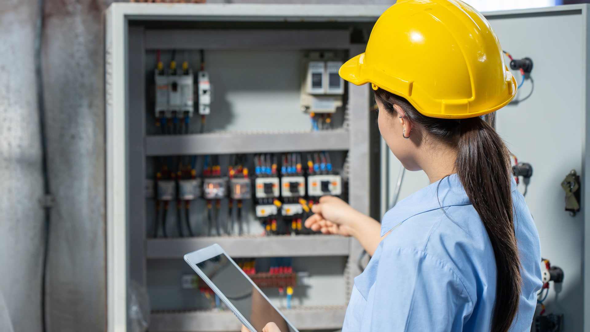 How to Run a Profitable Electrical Service Call – Step 2